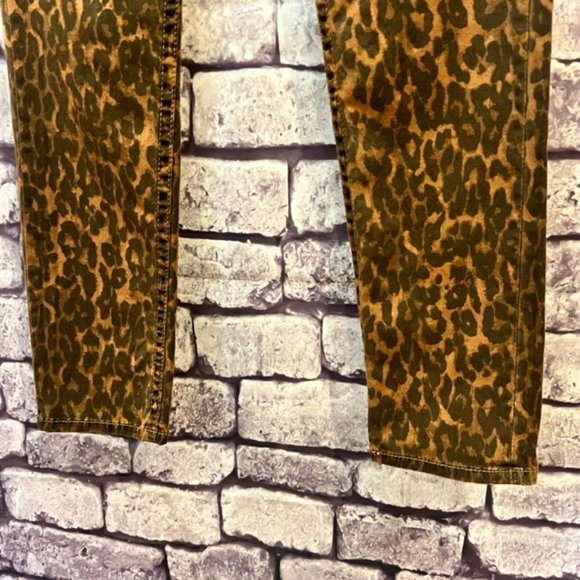 A.N.A. NWT Black & Brown Cheetah Print Pants Size 8(29) - Picture 4 of 8